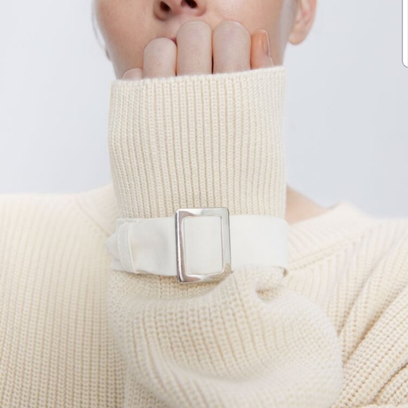 ZARA Knit Sweater with Pocket - Picture 6 of 10